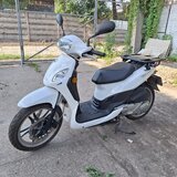 Vand Scuter SYM 125 cc, benzina 2023, 14.800 km, frane disc, ABS, priza 12V